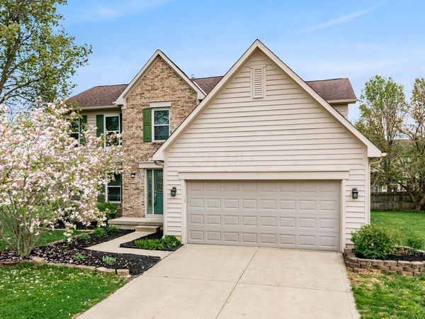 6222 Buckeye Parkway, Grove City, OH 43123