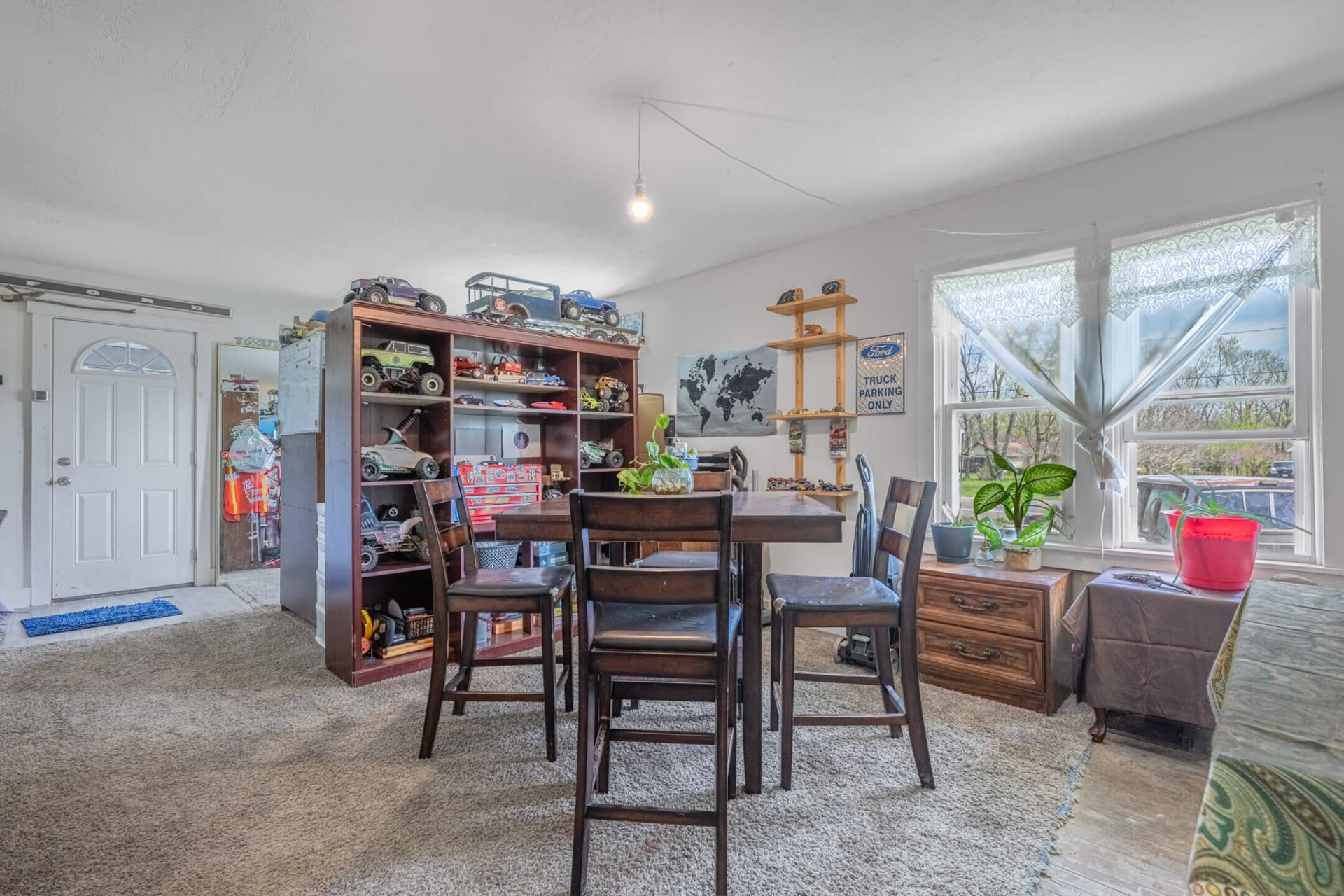 5654 W National Road, Springfield, OH 45504 Main Photo