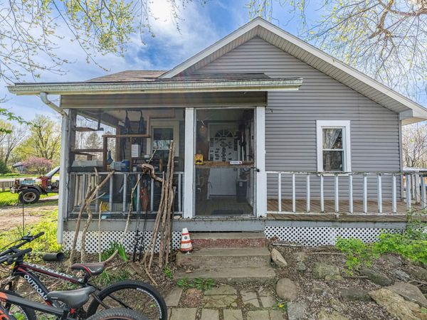 5654 W National Road, Springfield, OH 45504