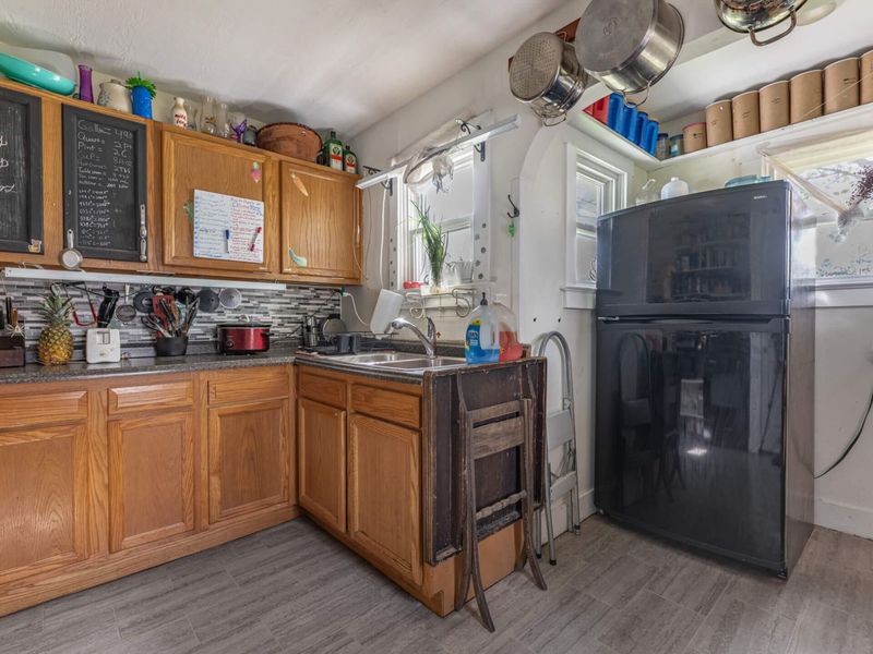 5654 W National Road, Springfield, OH 45504 Photo 9