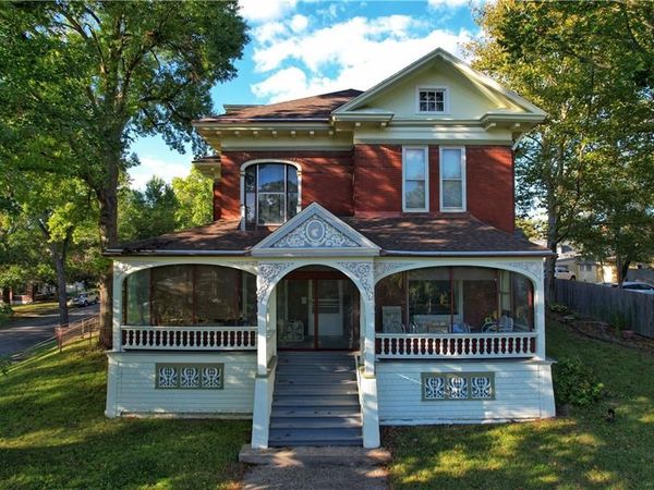 400 N 3rd Street, Atchison, KS 66002