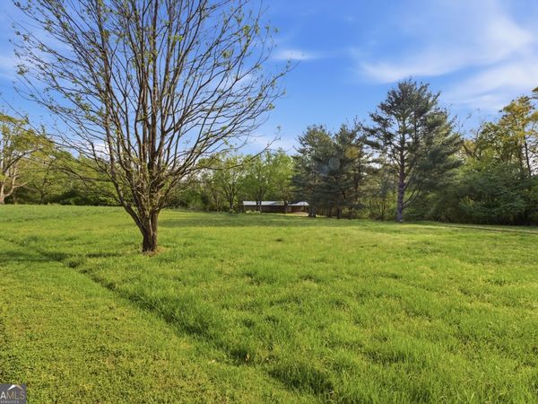 6668 Belton Bridge Road, Lula, GA 30554