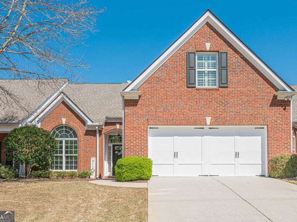 419 Brookes Walk, Woodstock, GA 30188