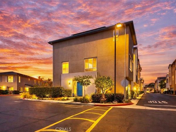 12027 Acadia Court, Hawthorne, CA 90250