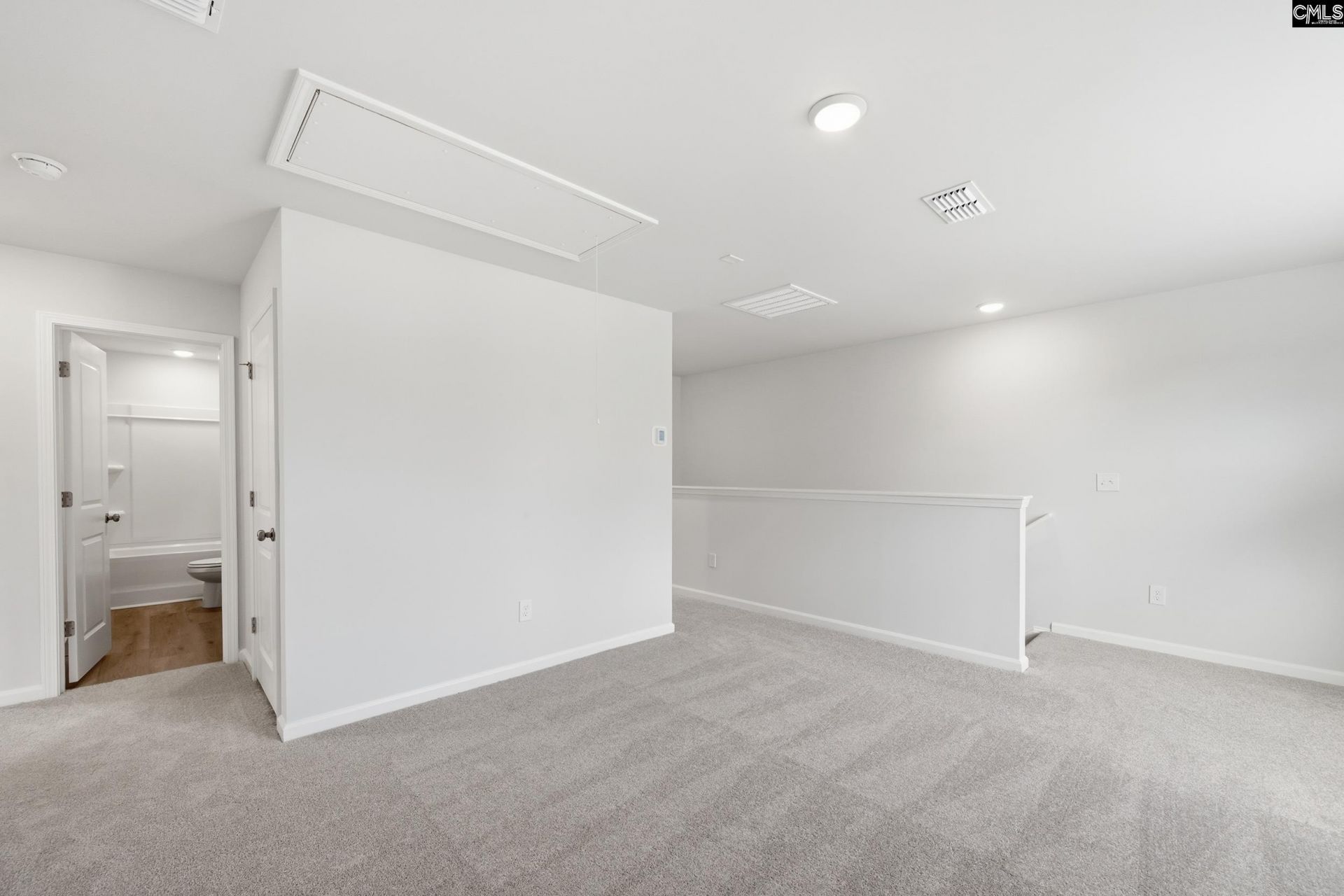 422 Edith Court Photo 23