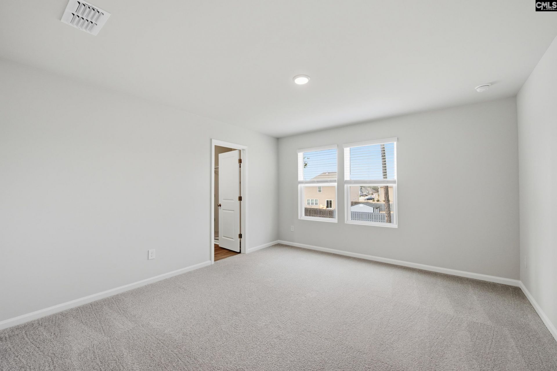 422 Edith Court Photo 24