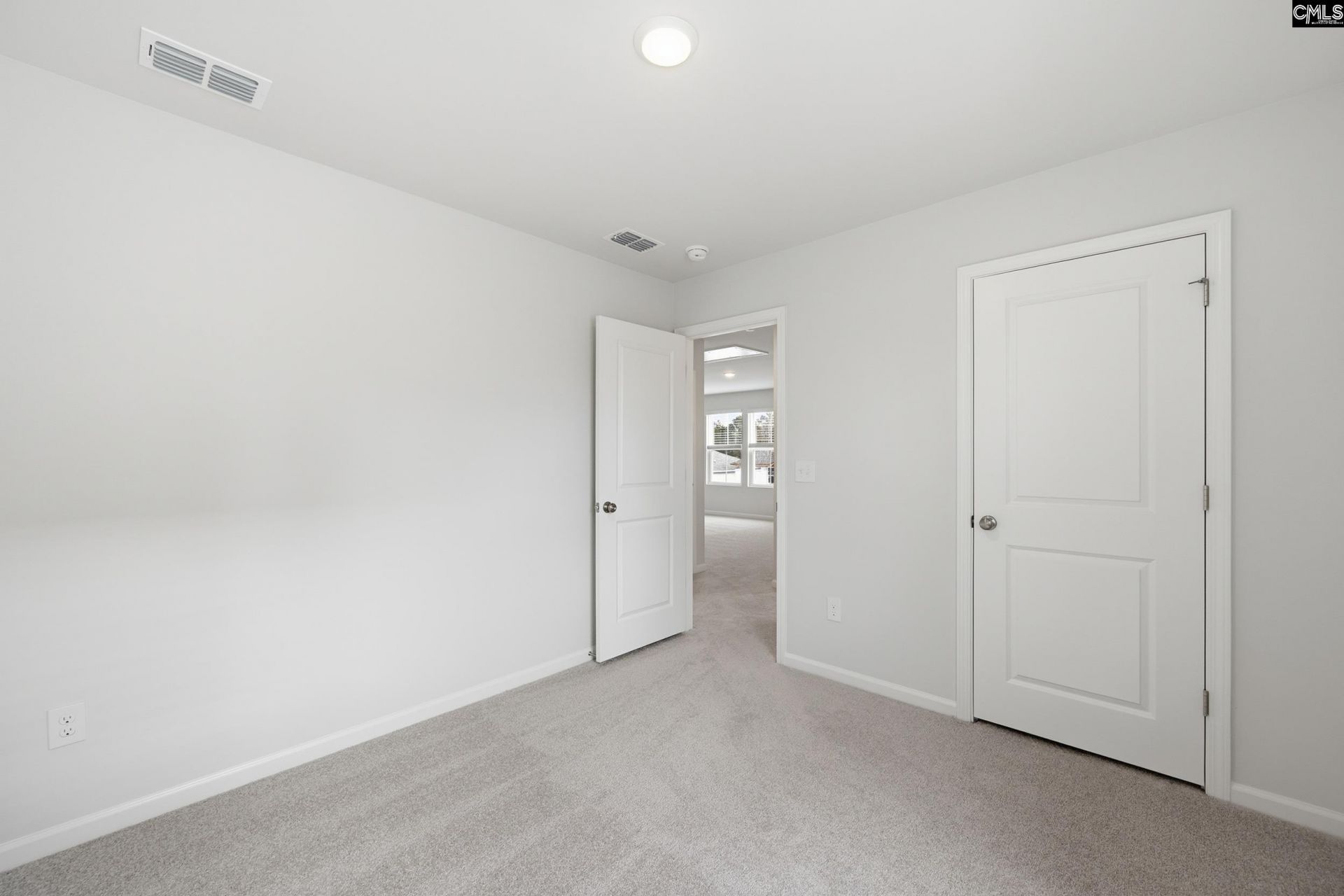 422 Edith Court Photo 33