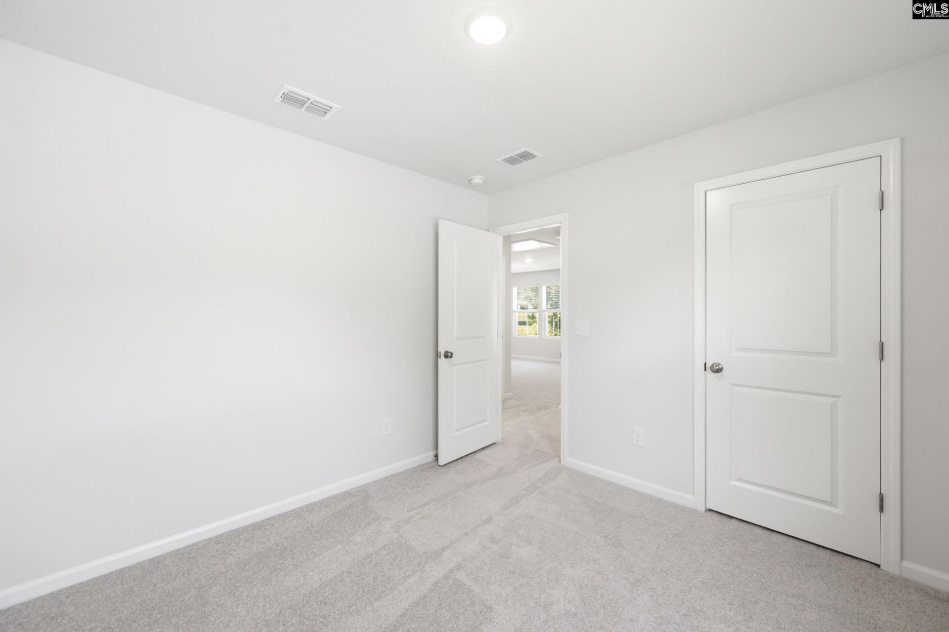 422 Edith Court Photo 33