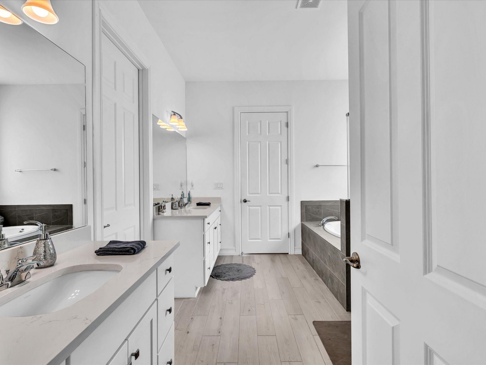 8928 E Bastille Cir Circle, Parkland, FL 33076 Photo