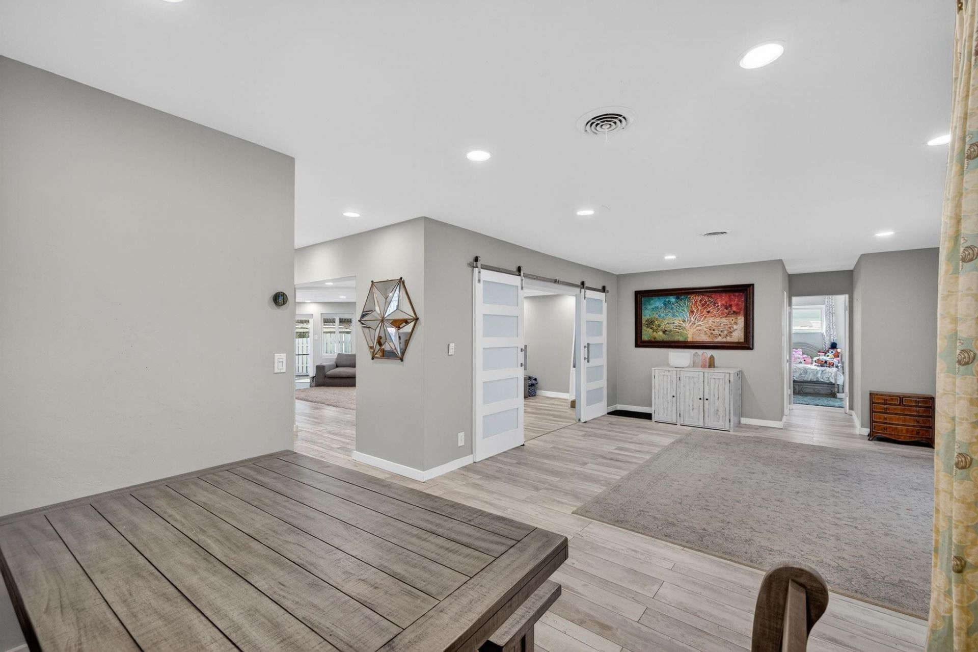 1570 NE 30th Place, Oakland Park, FL 33334 Photo