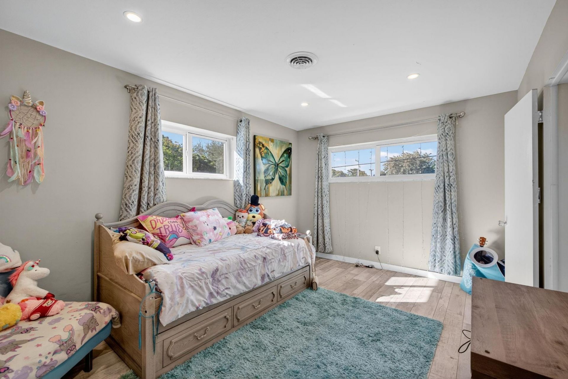 1570 NE 30th Place, Oakland Park, FL 33334 Photo
