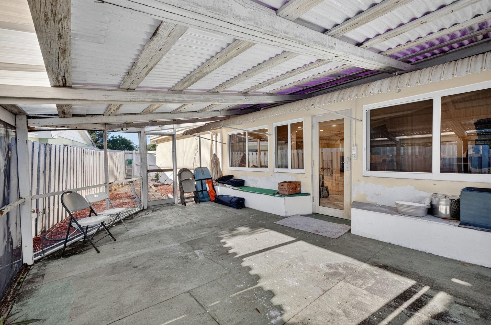 1570 NE 30th Place, Oakland Park, FL 33334 Photo