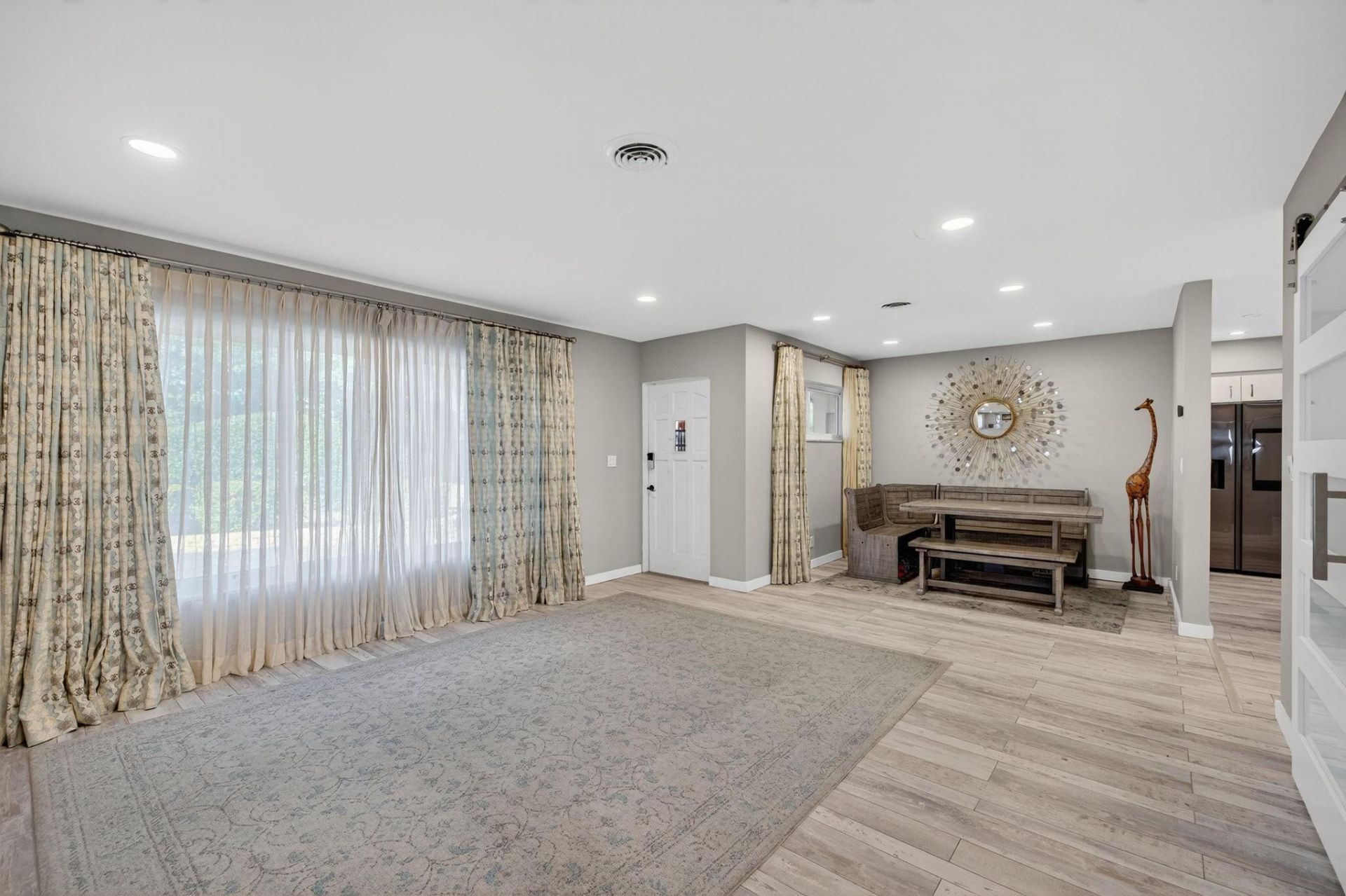 1570 NE 30th Place, Oakland Park, FL 33334 Photo