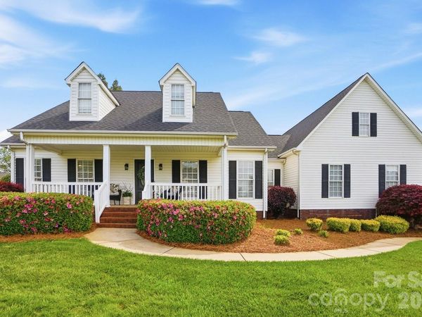 9880 Fontana Court SW, Concord, NC 28027