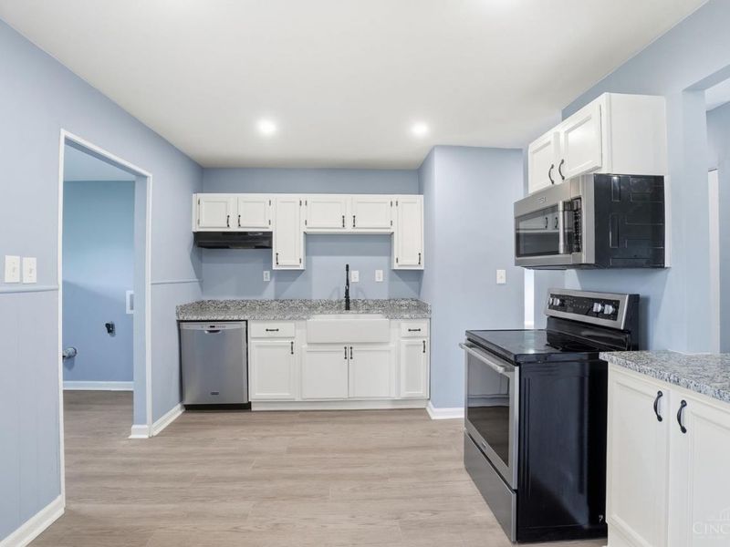 9917 Capstan Drive, Colerain Township, OH 45251 Photo 10