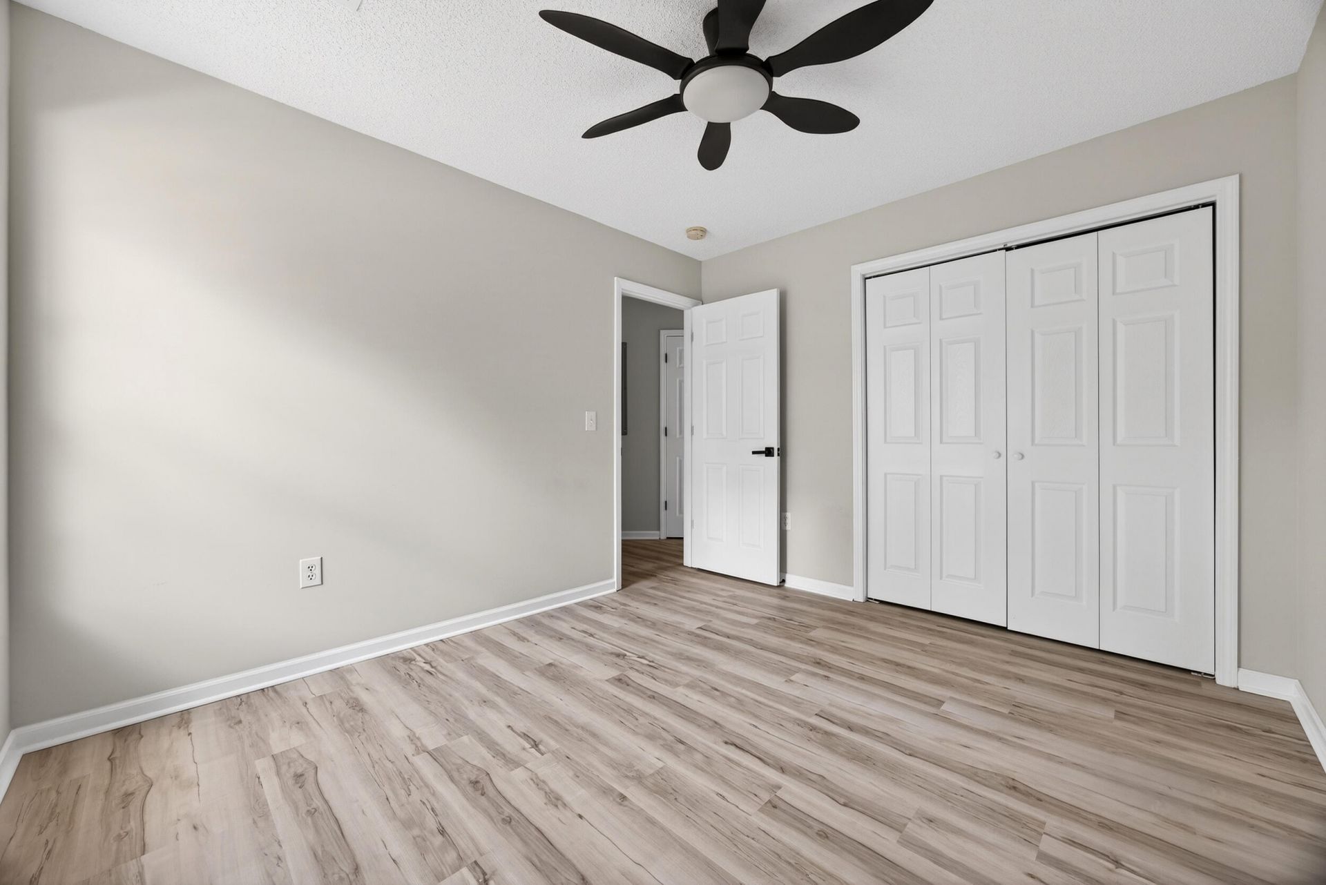 337 Majority Road Photo 19