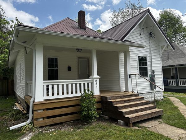 856 S Missouri Avenue , Springfield, MO 65806