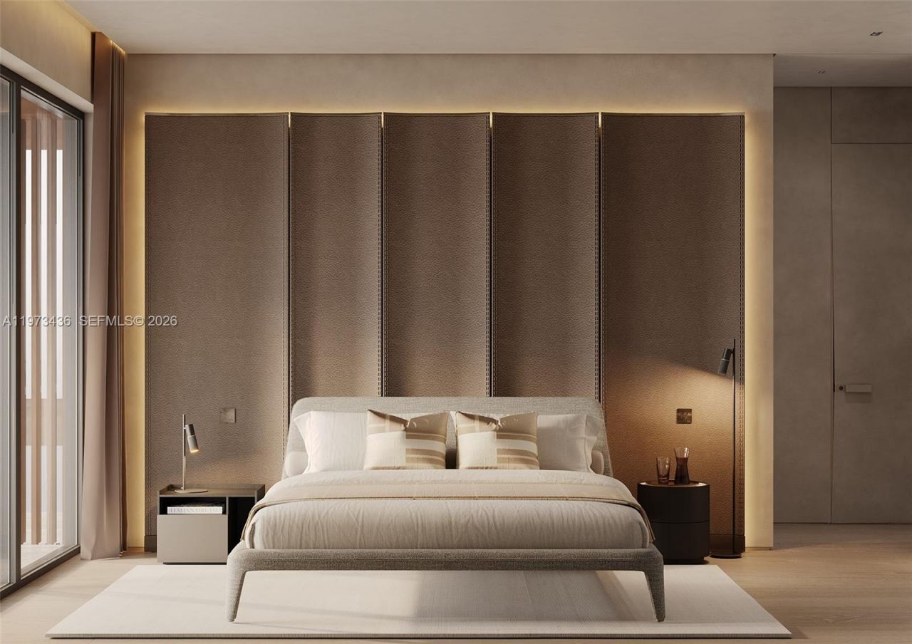 340/320 W Di Lido Dr, Miami Beach, FL 33139 Photo