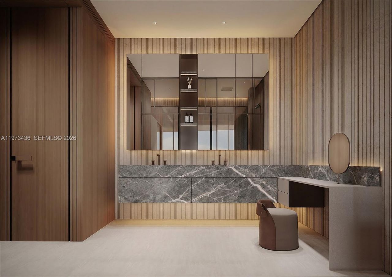 340/320 W Di Lido Dr, Miami Beach, FL 33139 Photo