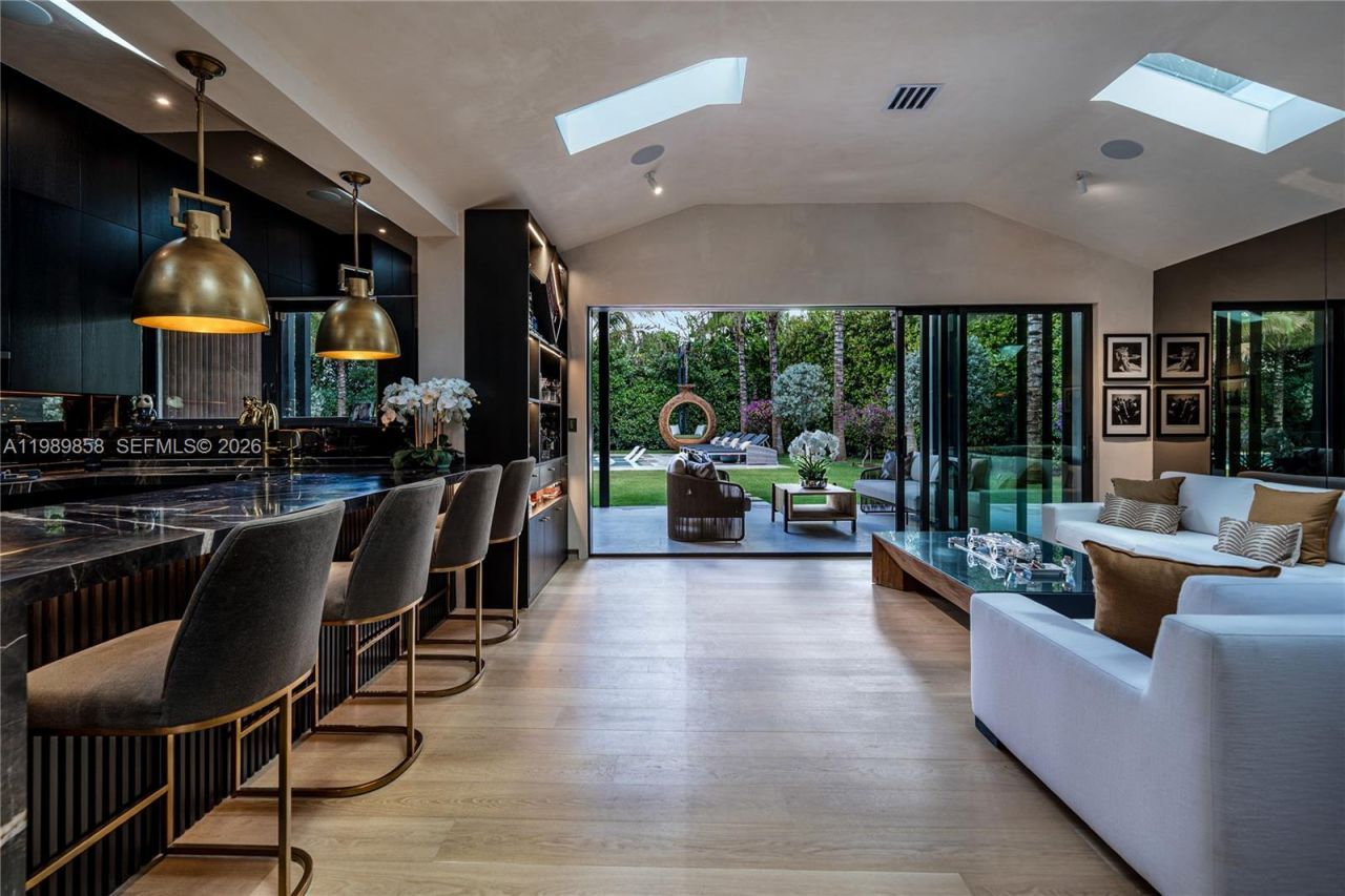 967 NE 78th St, Miami, FL 33138 Photo