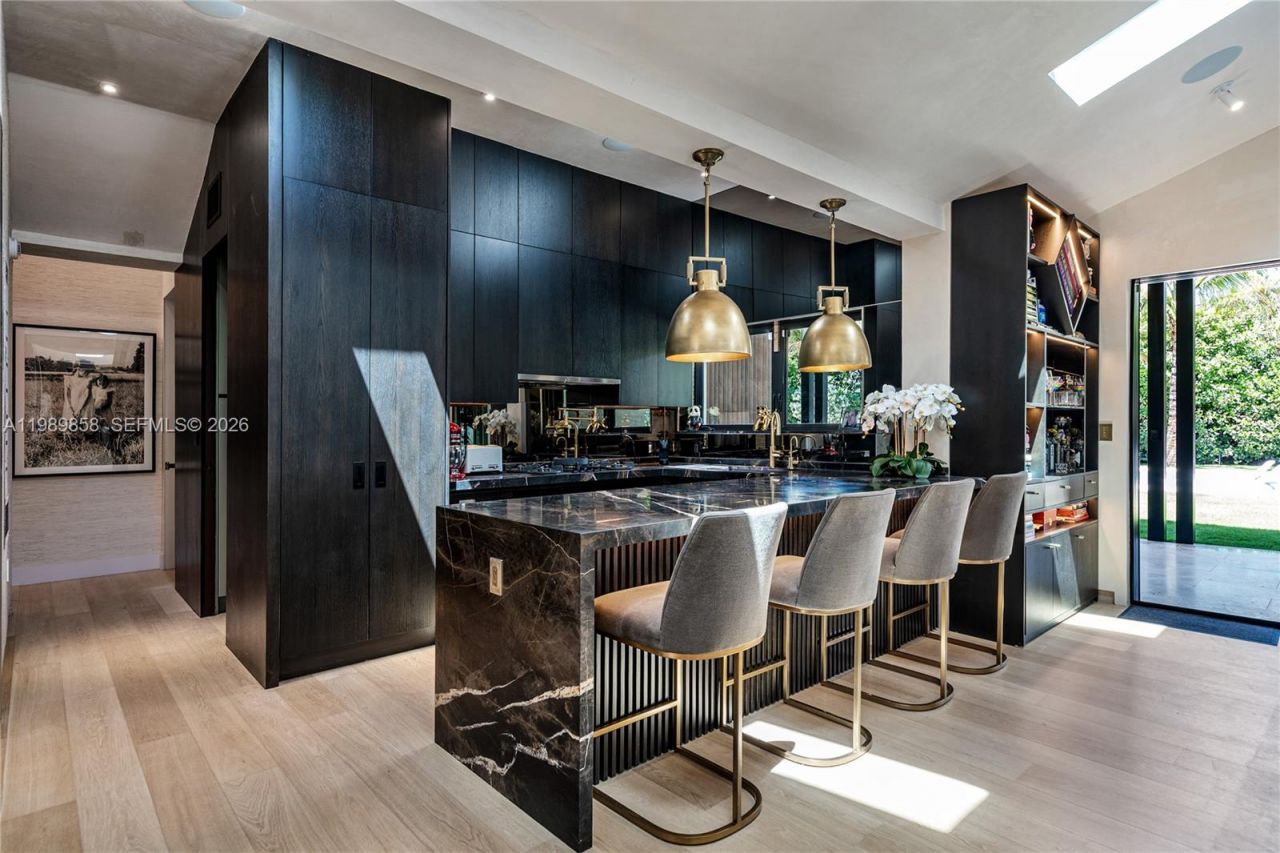 967 NE 78th St, Miami, FL 33138 Photo