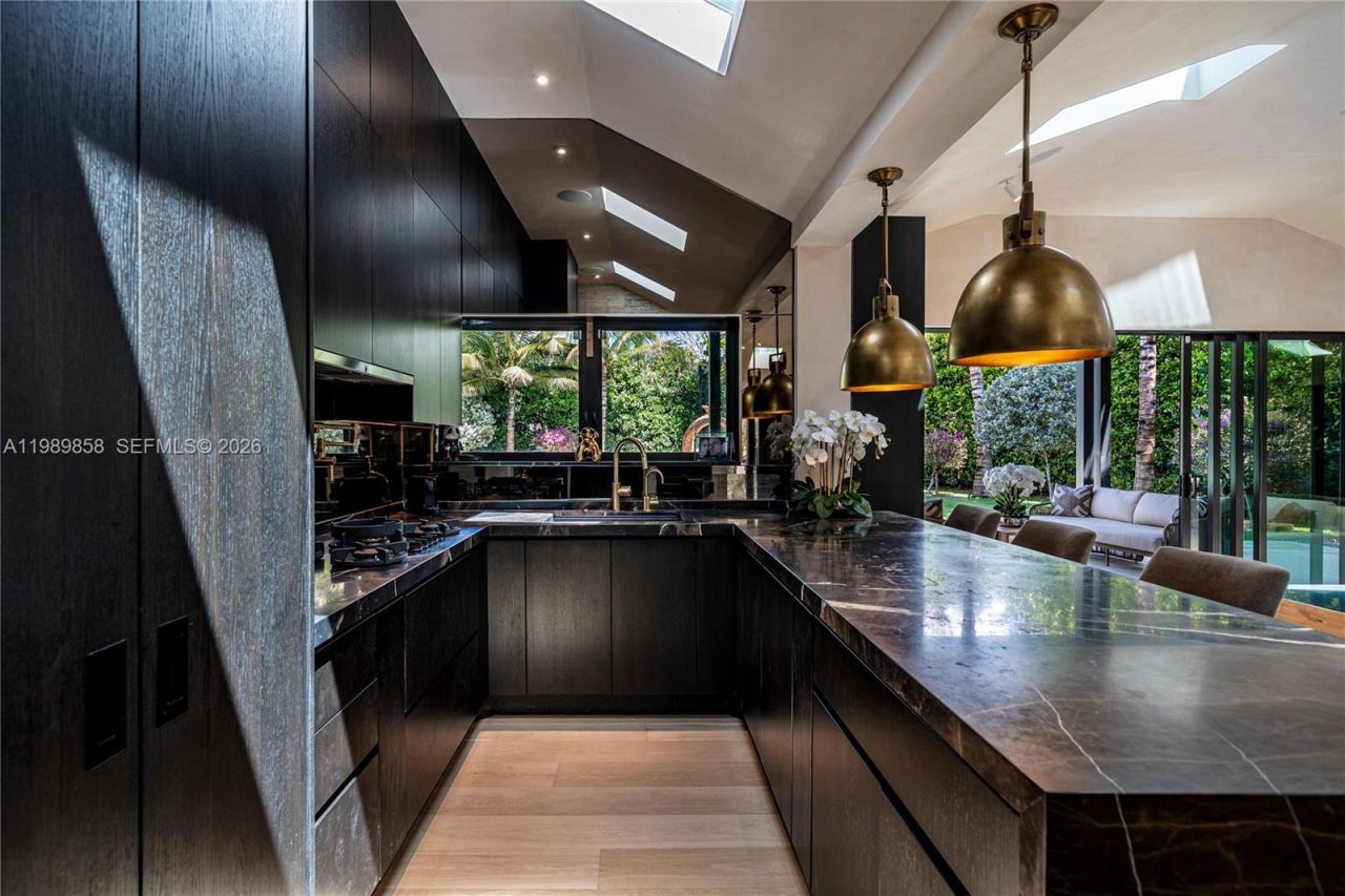 967 NE 78th St, Miami, FL 33138 Photo