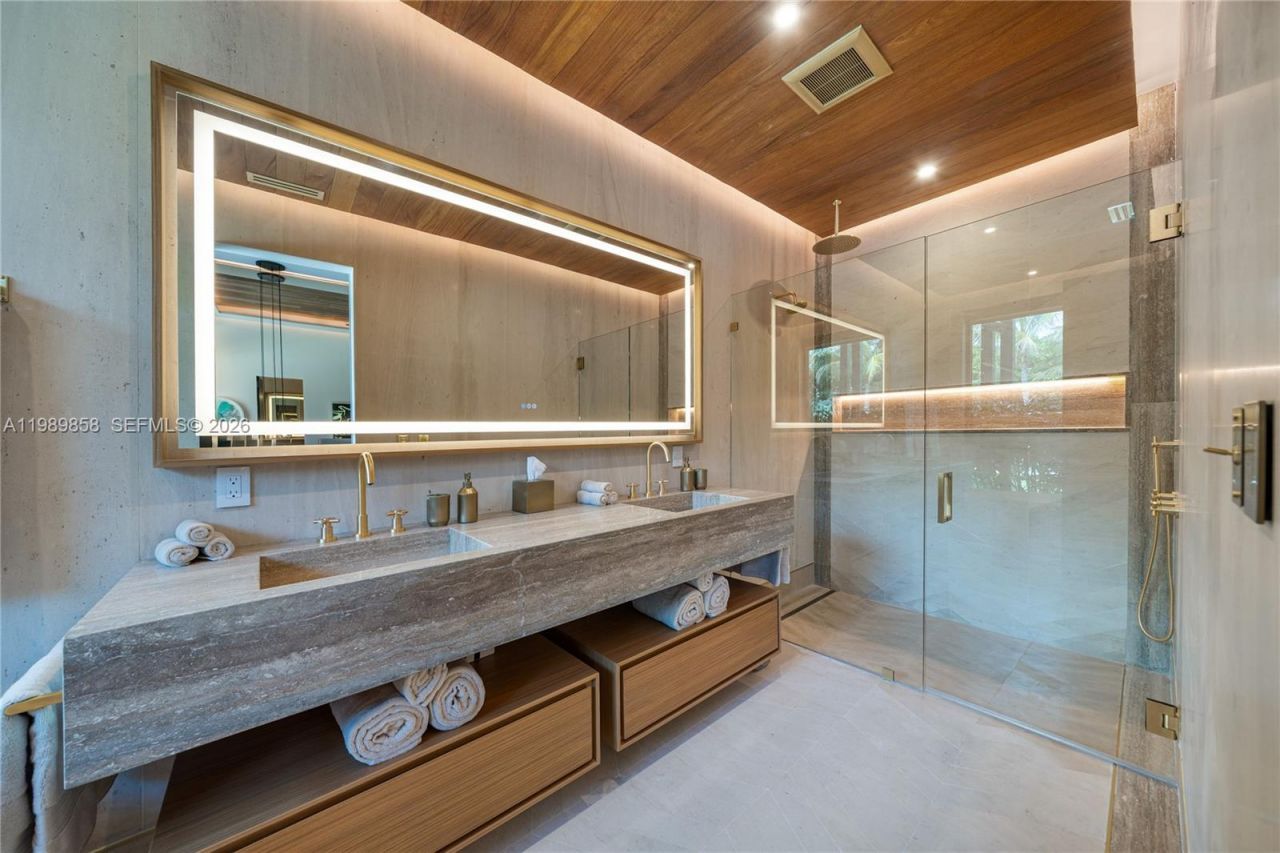 967 NE 78th St, Miami, FL 33138 Photo