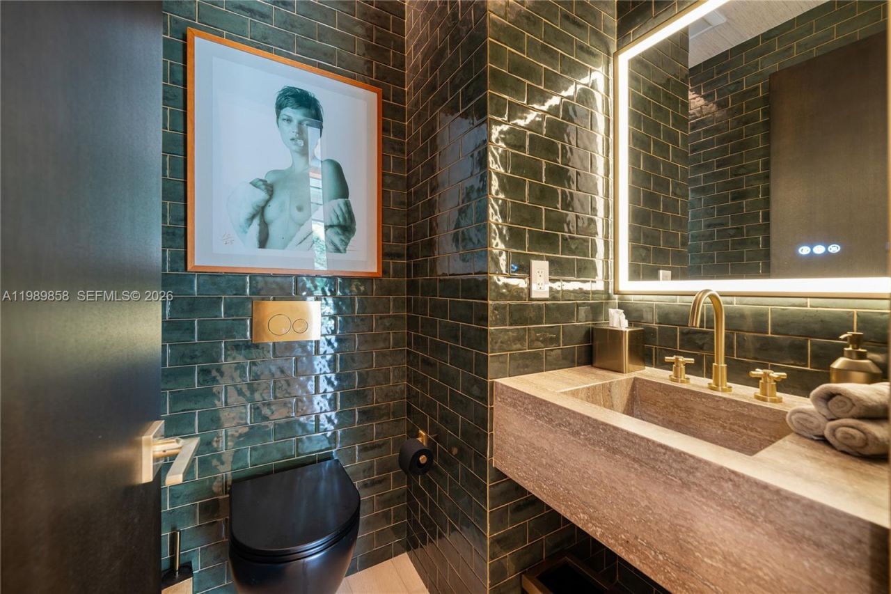 967 NE 78th St, Miami, FL 33138 Photo