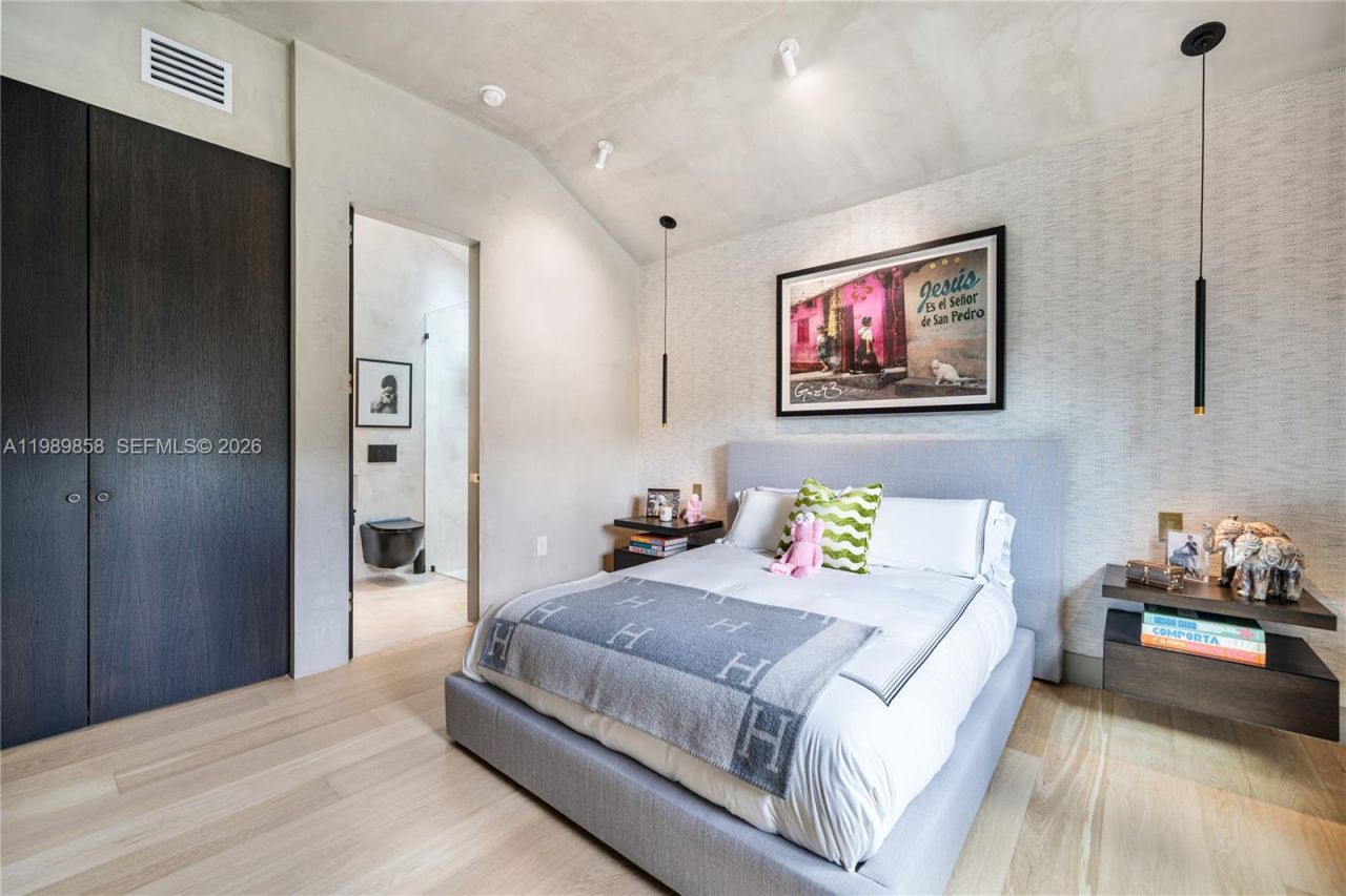 967 NE 78th St, Miami, FL 33138 Photo