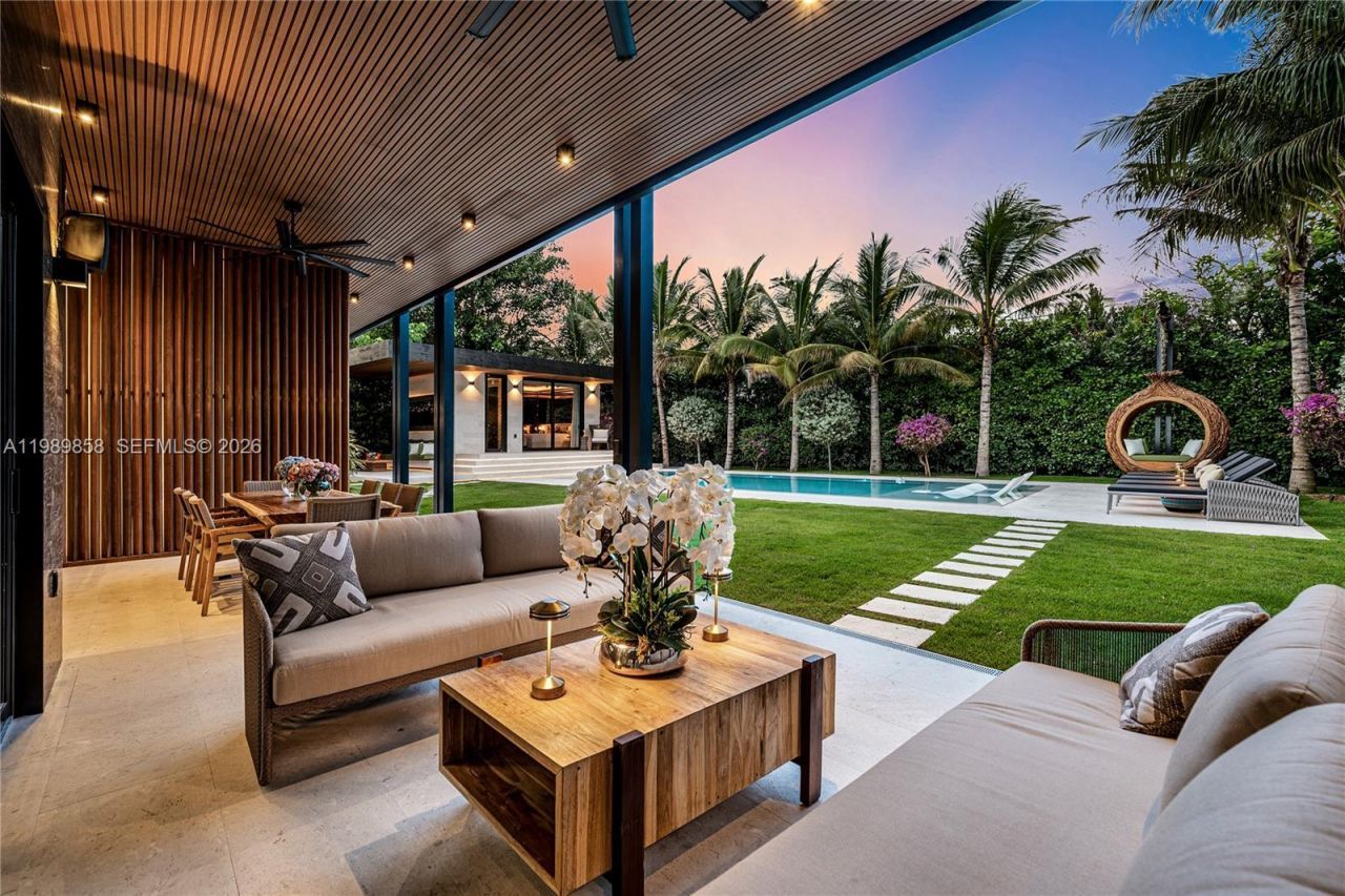 967 NE 78th St, Miami, FL 33138 Photo