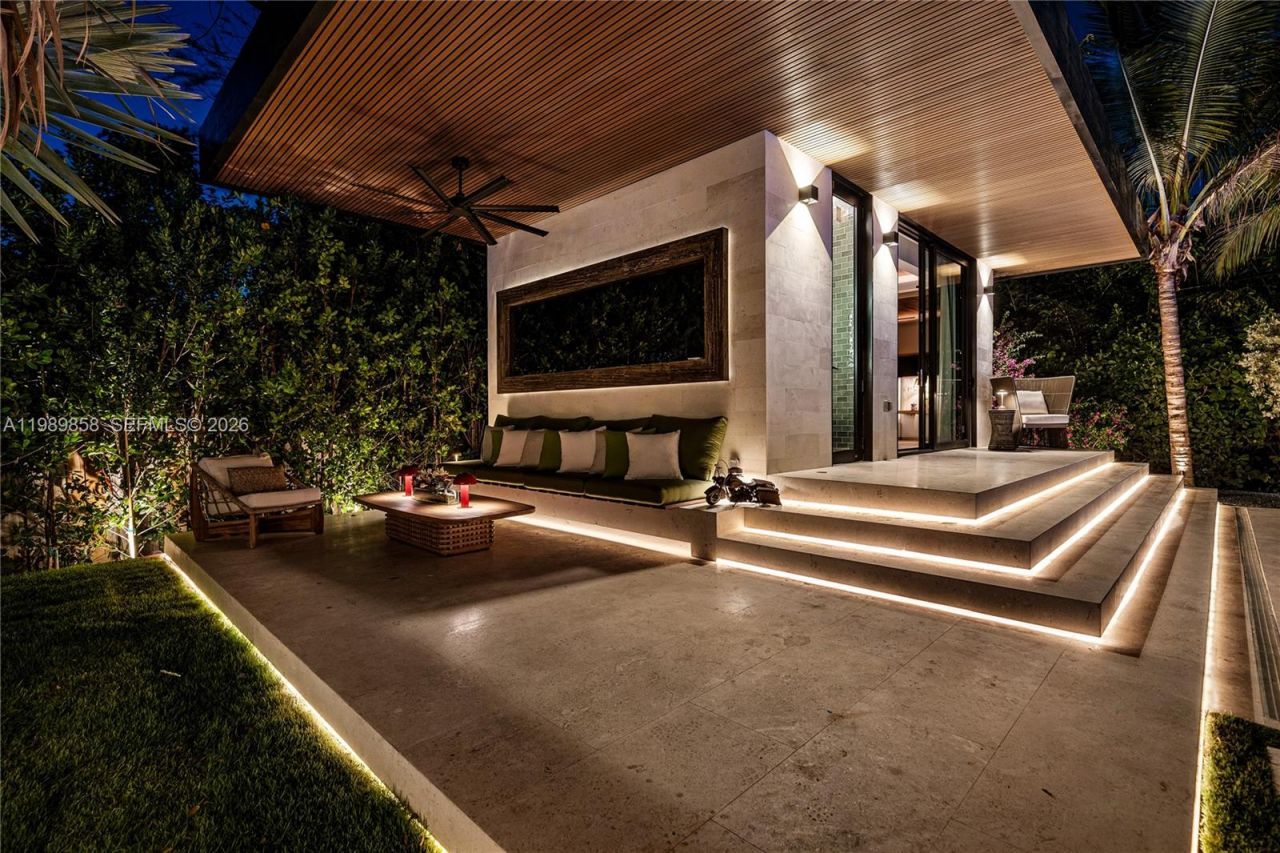 967 NE 78th St, Miami, FL 33138 Photo