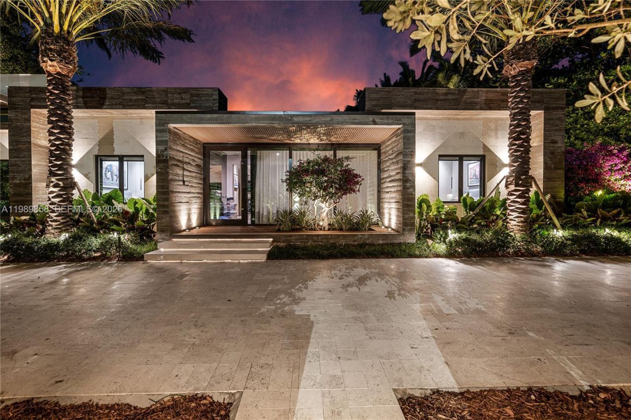 967 NE 78th St, Miami, FL 33138 Photo