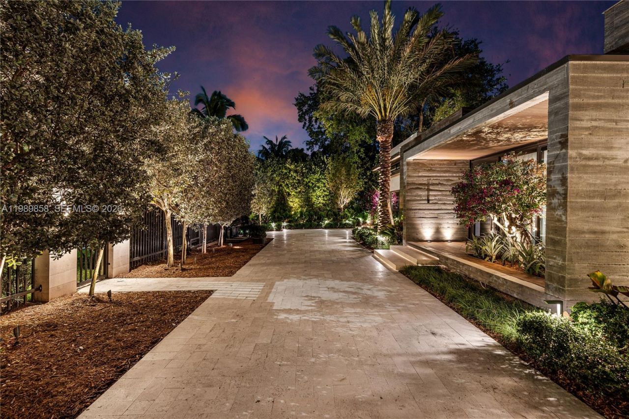 967 NE 78th St, Miami, FL 33138 Photo