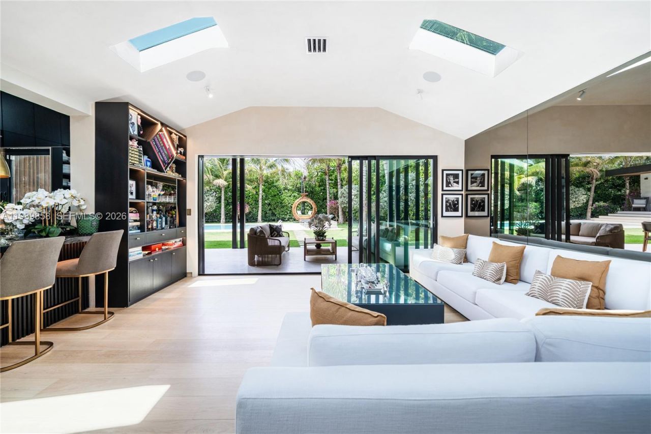 967 NE 78th St, Miami, FL 33138 Photo