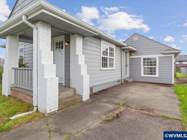 704 16th Av SW, Albany, OR 97321