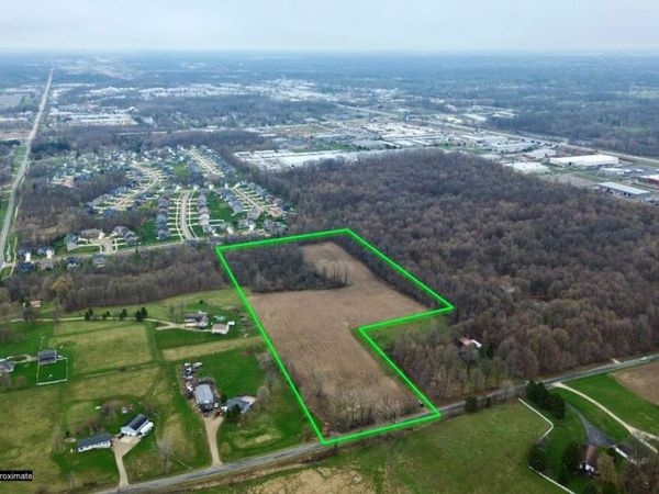 665 92nd Street SW, Byron Center, MI 49315