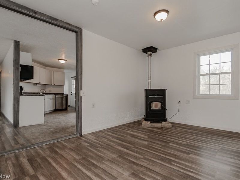 5829 Laskey Road, Rome, OH 44085 Photo 4