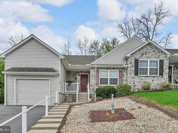 221 RED FERN DRIVE , EAST EARL, PA 17519