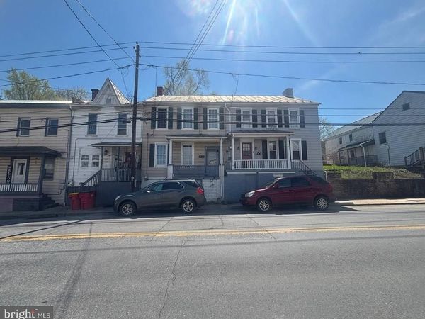 76 E MAIN STREET , NEWVILLE, PA 17241