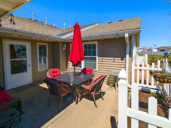 1906 Oak Tree Lane , Unit B, Austin, MN 55912