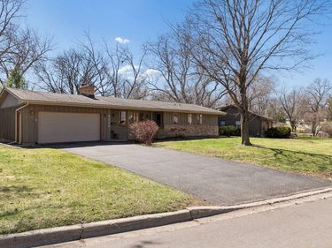 4225 Poplar Bridge Road, Bloomington, MN 55437