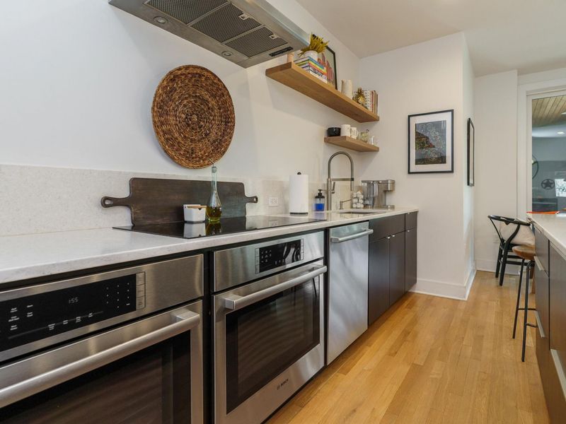 1058 Jaeger Street , Columbus, OH 43206 Photo 14