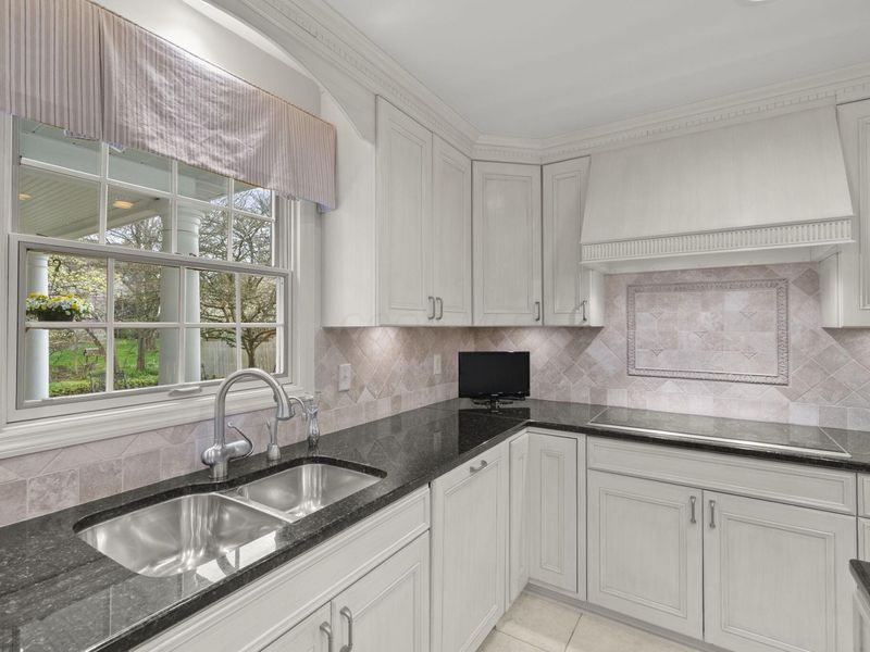 4726 Bayford Court, Columbus, OH 43220 Photo 15