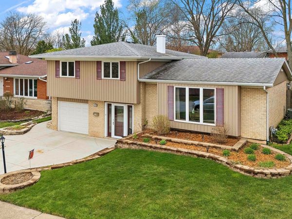 15120 Spruce Lane , Oak Forest, IL 60452