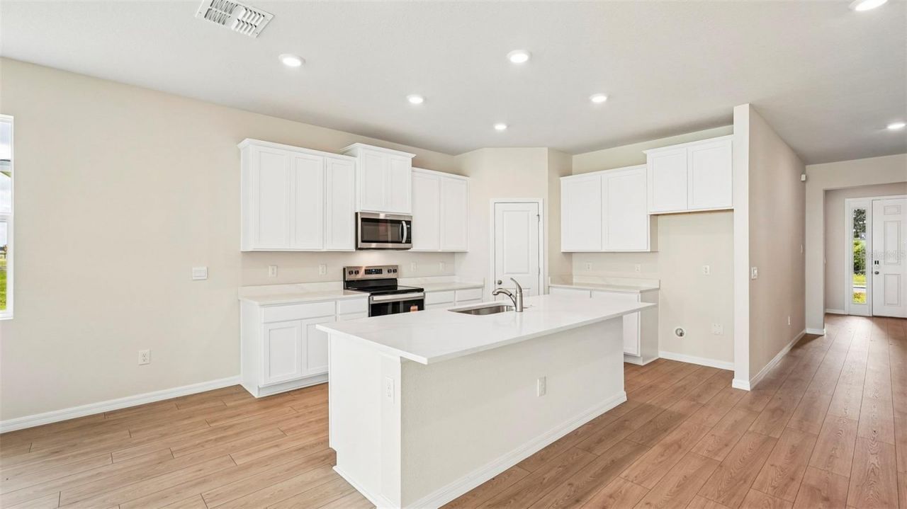 17135 James Trail, Parrish, FL 34219 Photo