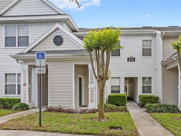 431 SOUTHERN PECAN CIRCLE , Unit 201, WINTER GARDEN, FL 34787