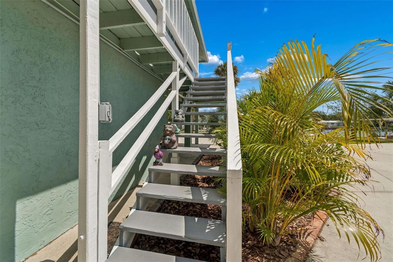 14539 Coffey Lane, Hudson, FL 34667 Photo