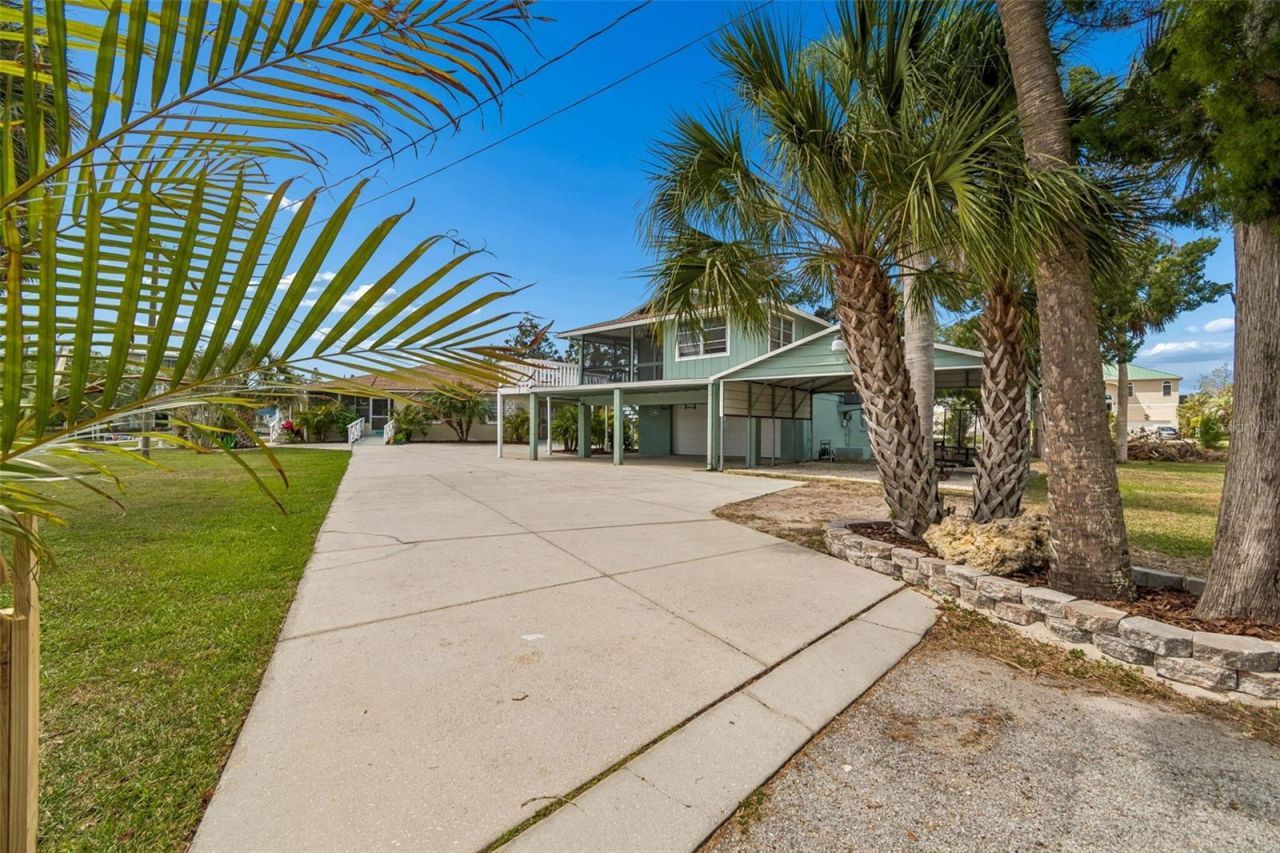 14539 Coffey Lane, Hudson, FL 34667 Photo