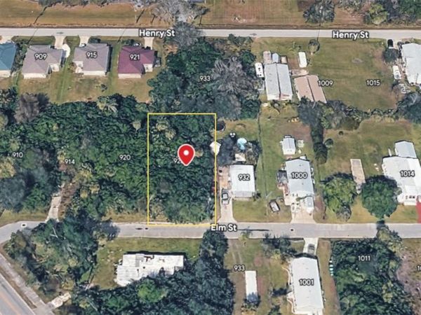926 ELM STREET , PUNTA GORDA, FL 33950