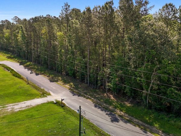 Zara Sage Rd, Walker, LA 70085